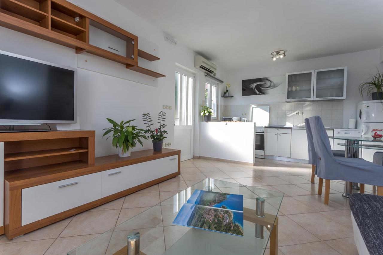 Apartman Lucy Hvar Town Luaran gambar