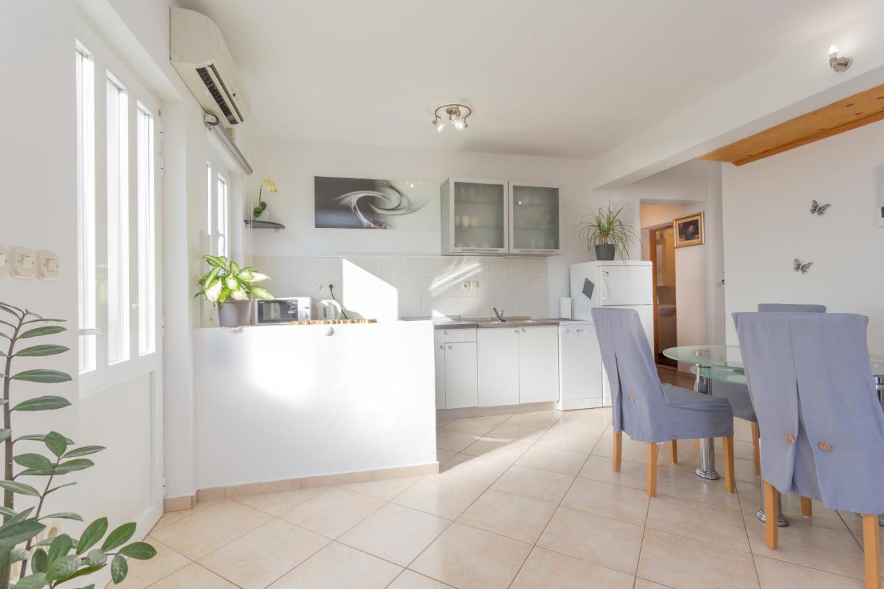 Apartman Lucy Hvar Town Luaran gambar