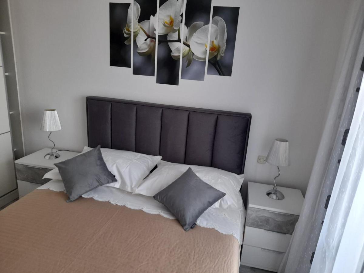 Apartman Lucy Hvar Town Luaran gambar